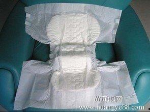 成人纸尿裤折边视频大全,轻松掌握专业折边方法